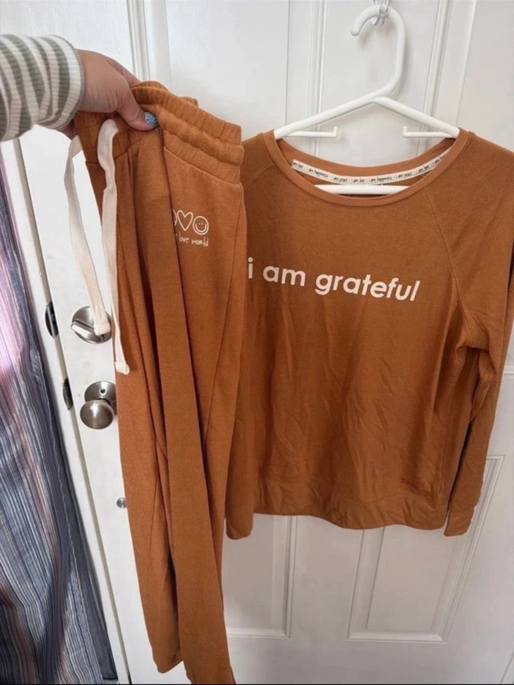 Peace Love World Rust Brown "I Am Grateful" Pajama Set
